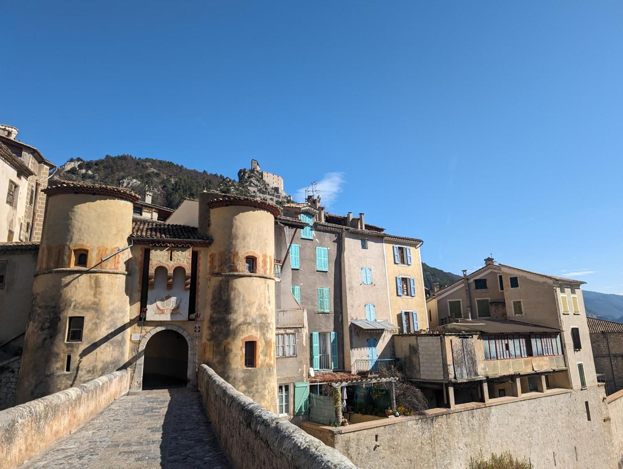 Duplex "La Belle Vue " Leilighet Entrevaux Eksteriør bilde