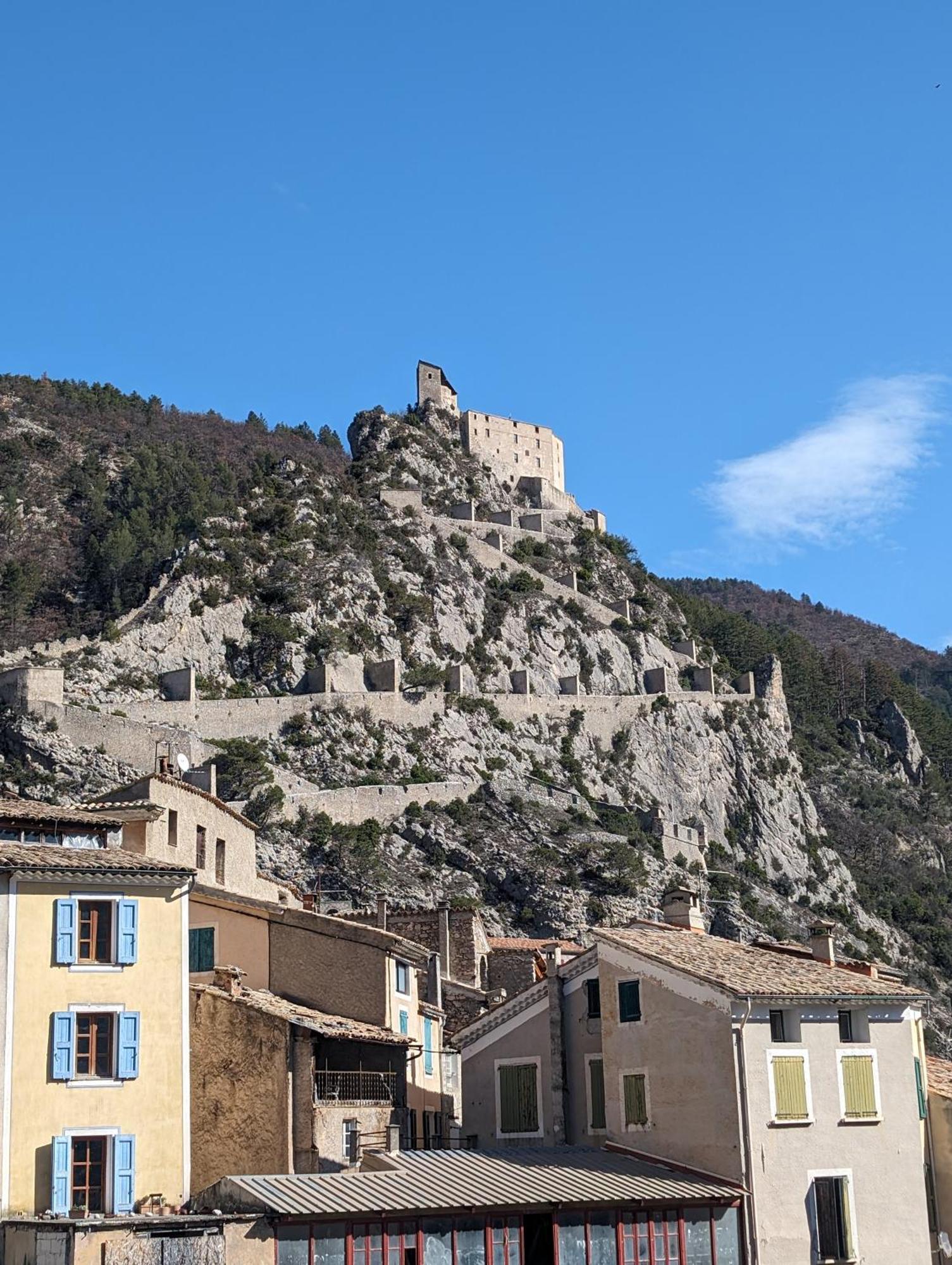 Duplex "La Belle Vue " Leilighet Entrevaux Eksteriør bilde
